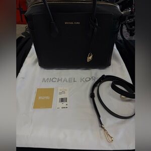 Michael Kors Mercer Medium Pebbled Leather Satchel in black